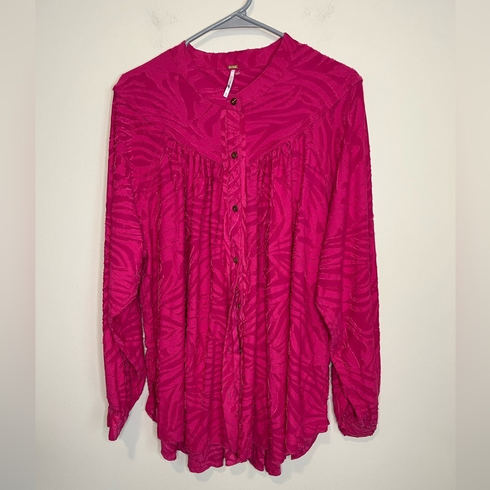 Free People Can't Stop Dreaming Button
Down Tunic - Medium (Runs Large) - Picture 3 of 11